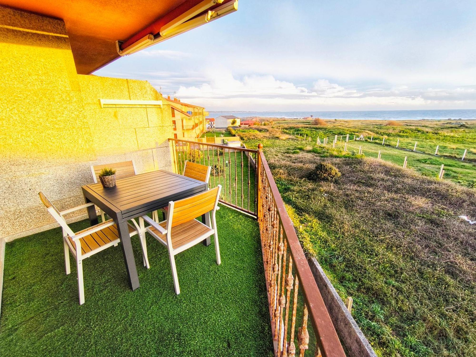 Apartamento Corrubedo Vistas Mar Y Playa エクステリア 写真
